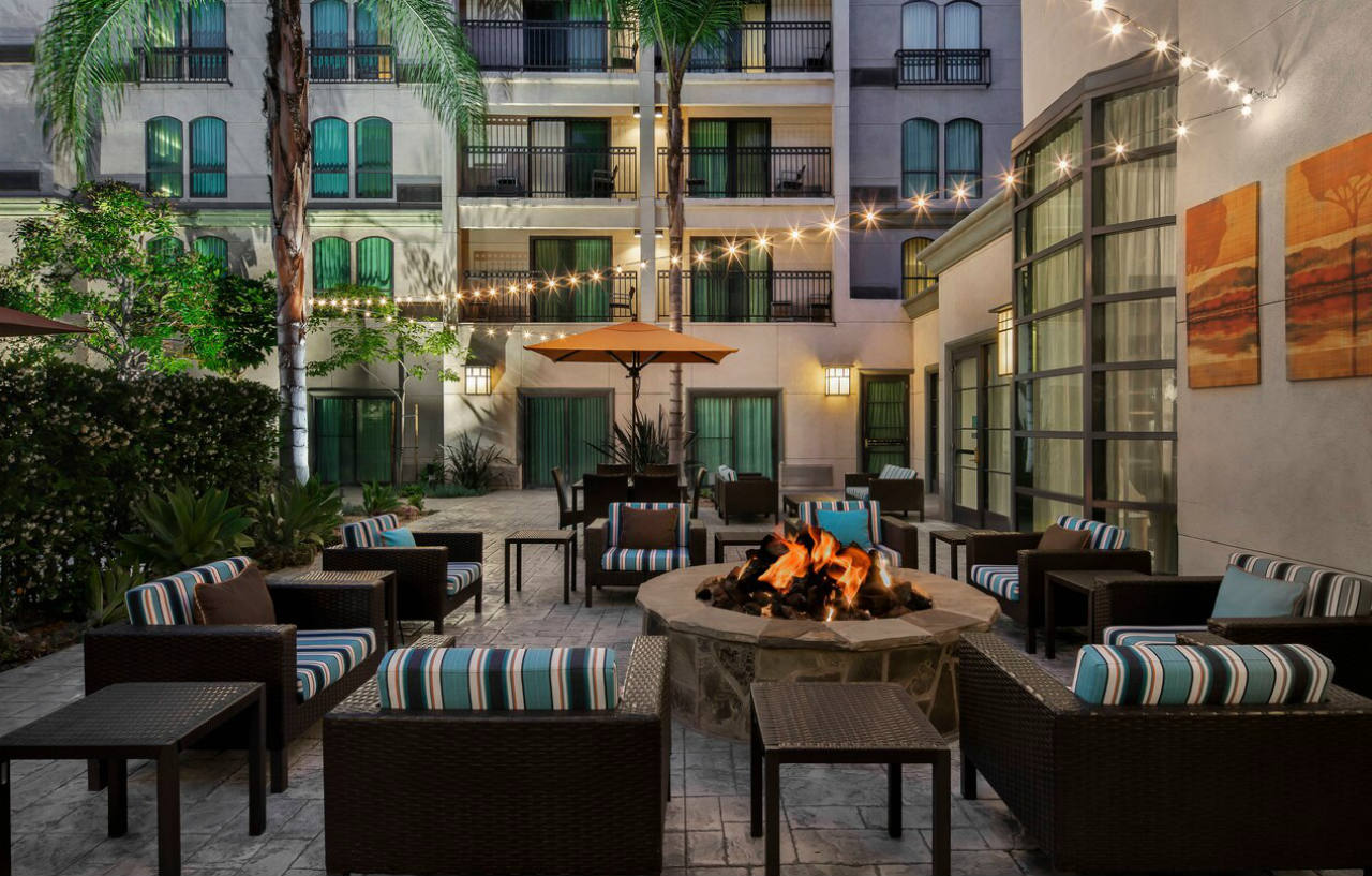 Courtyard By Marriott Los Angeles Pasadena Old Town Kültér fotó